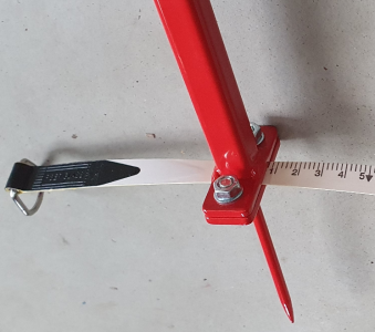 Bodec pro měření pásmem v pískovišti (70+10cm)