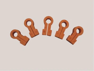 Upínací háčky plastové pro hliníkové branky, oranžové